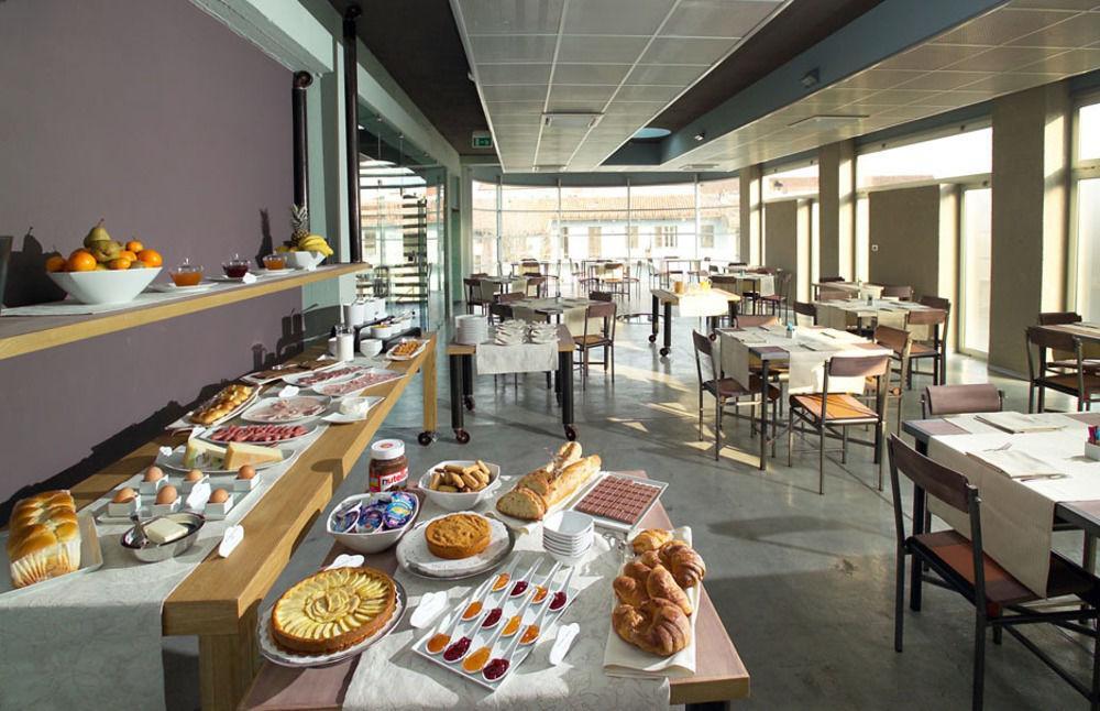 Albergo Cantine Ascheri Bra Esterno foto
