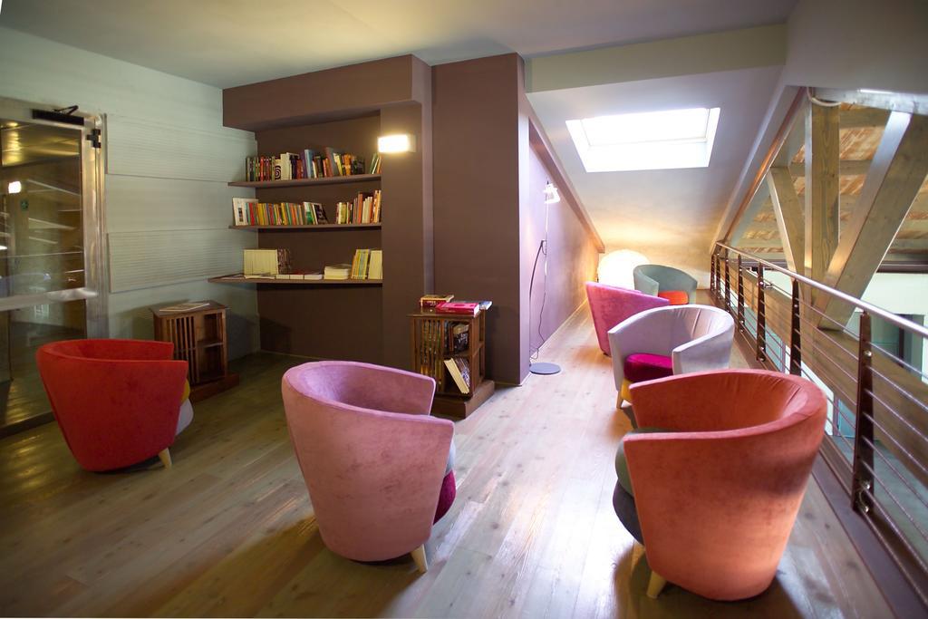 Albergo Cantine Ascheri Bra Esterno foto