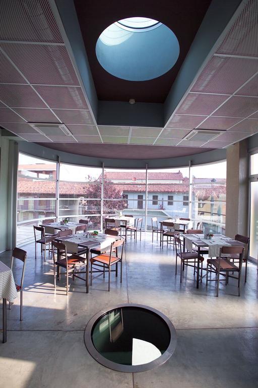 Albergo Cantine Ascheri Bra Esterno foto